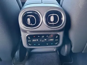 GLC 220d 4Matic Coupe AMG Blau - 2024