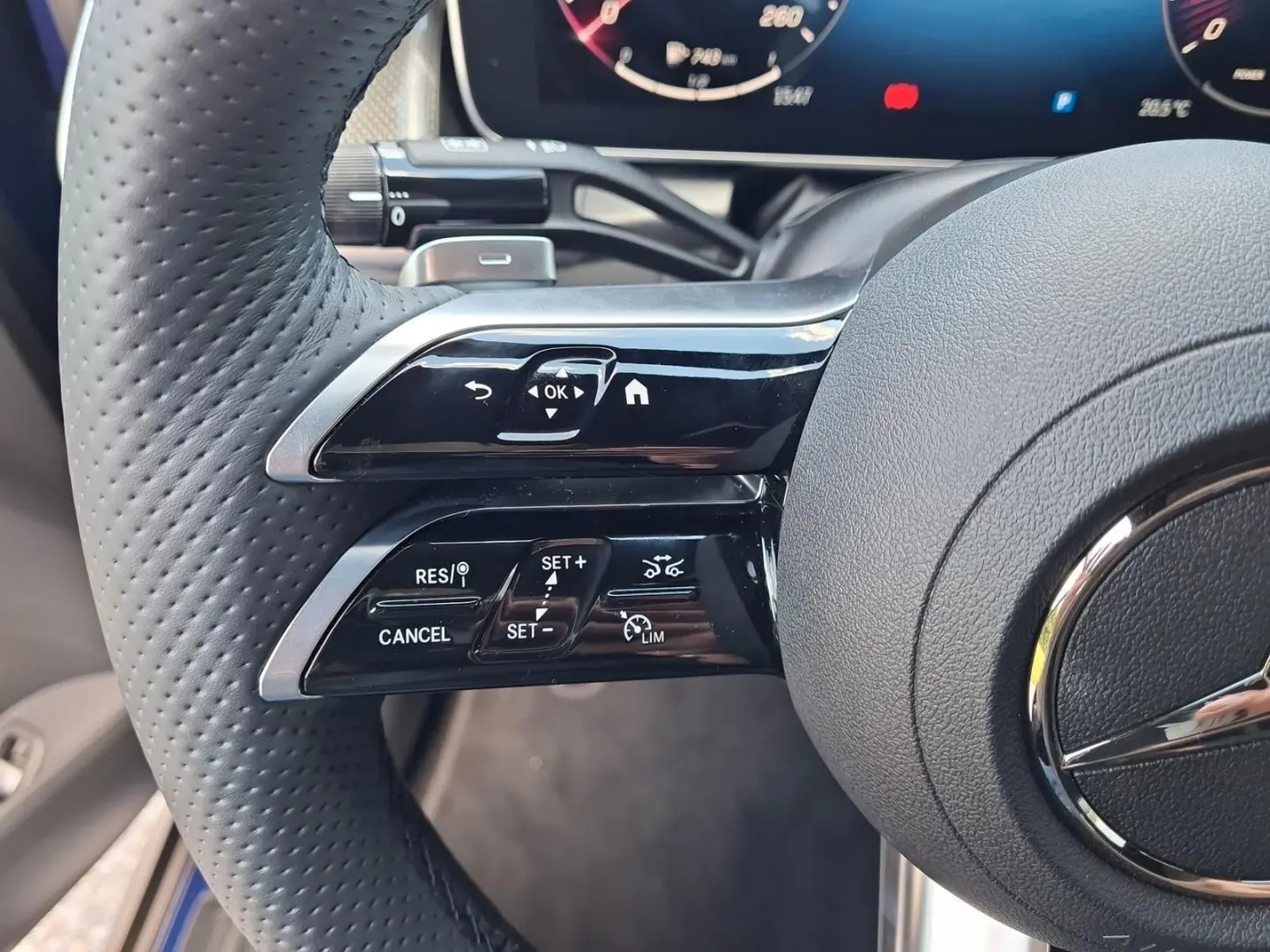 GLC 220d 4Matic Coupe AMG Blau - 2024
