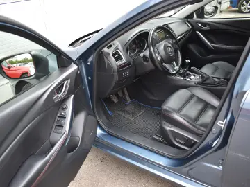 Mazda 6 CD175 Revolution