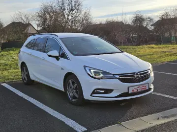 Opel Astra   Led Matrix  Webasto  Line Assist  Carlig.