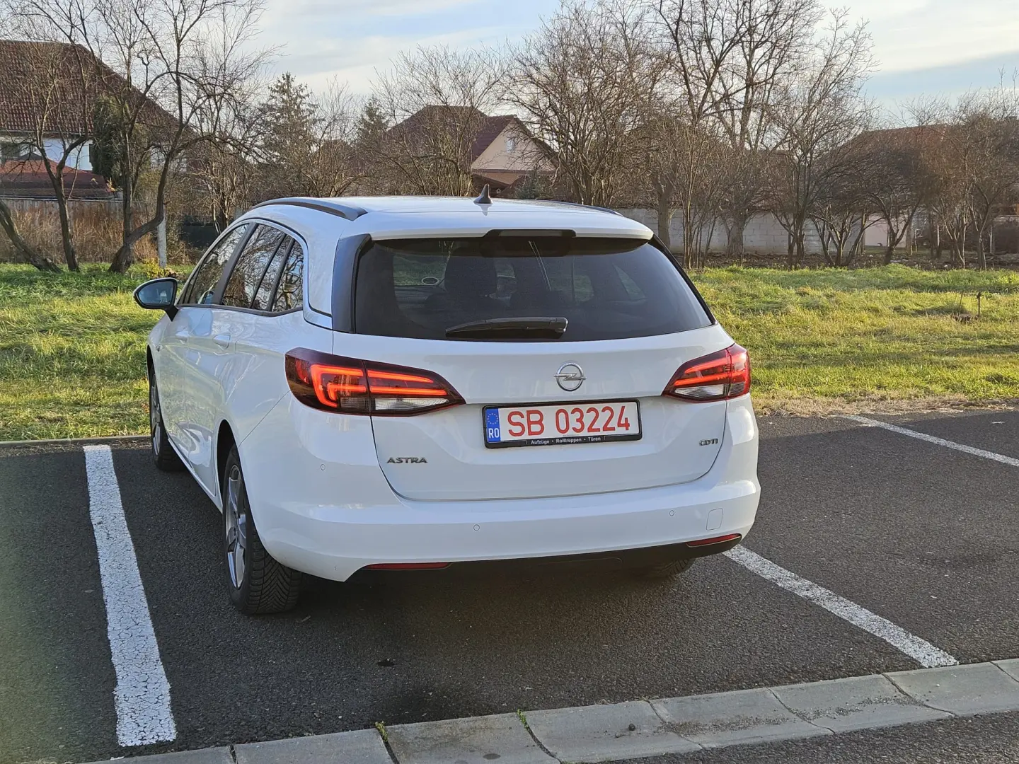 Opel Astra   Led Matrix  Webasto  Line Assist  Carlig.
