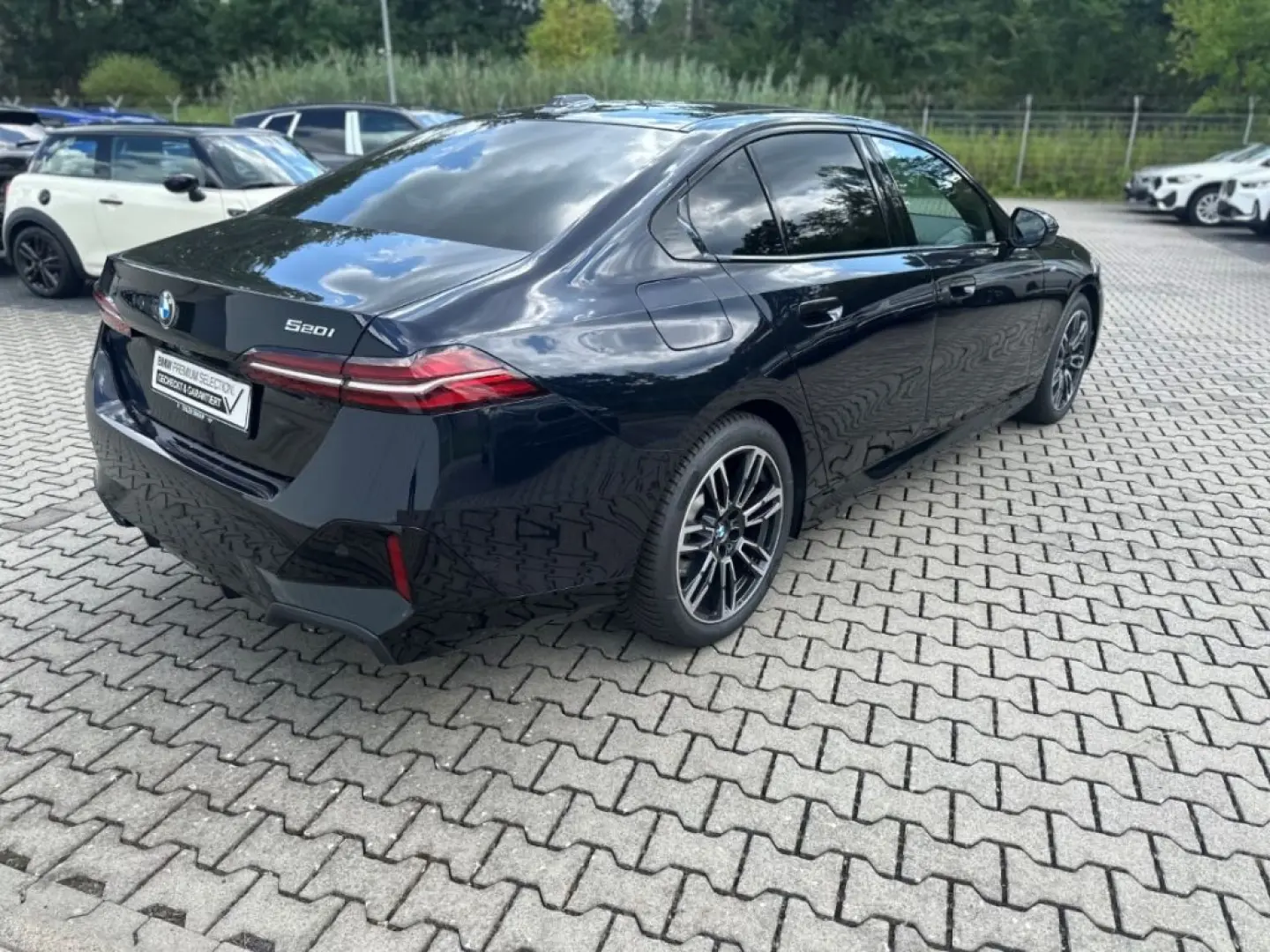 520 i M Sport Travel Comf. KomfSi belüftet H K 4