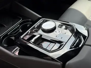 520 i M Sport Travel Comf. KomfSi belüftet H K 4