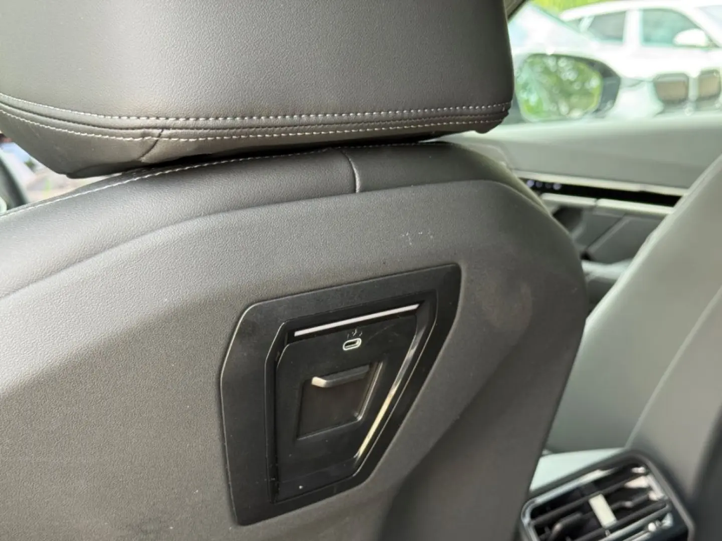 520 i M Sport Travel Comf. KomfSi belüftet H K 4