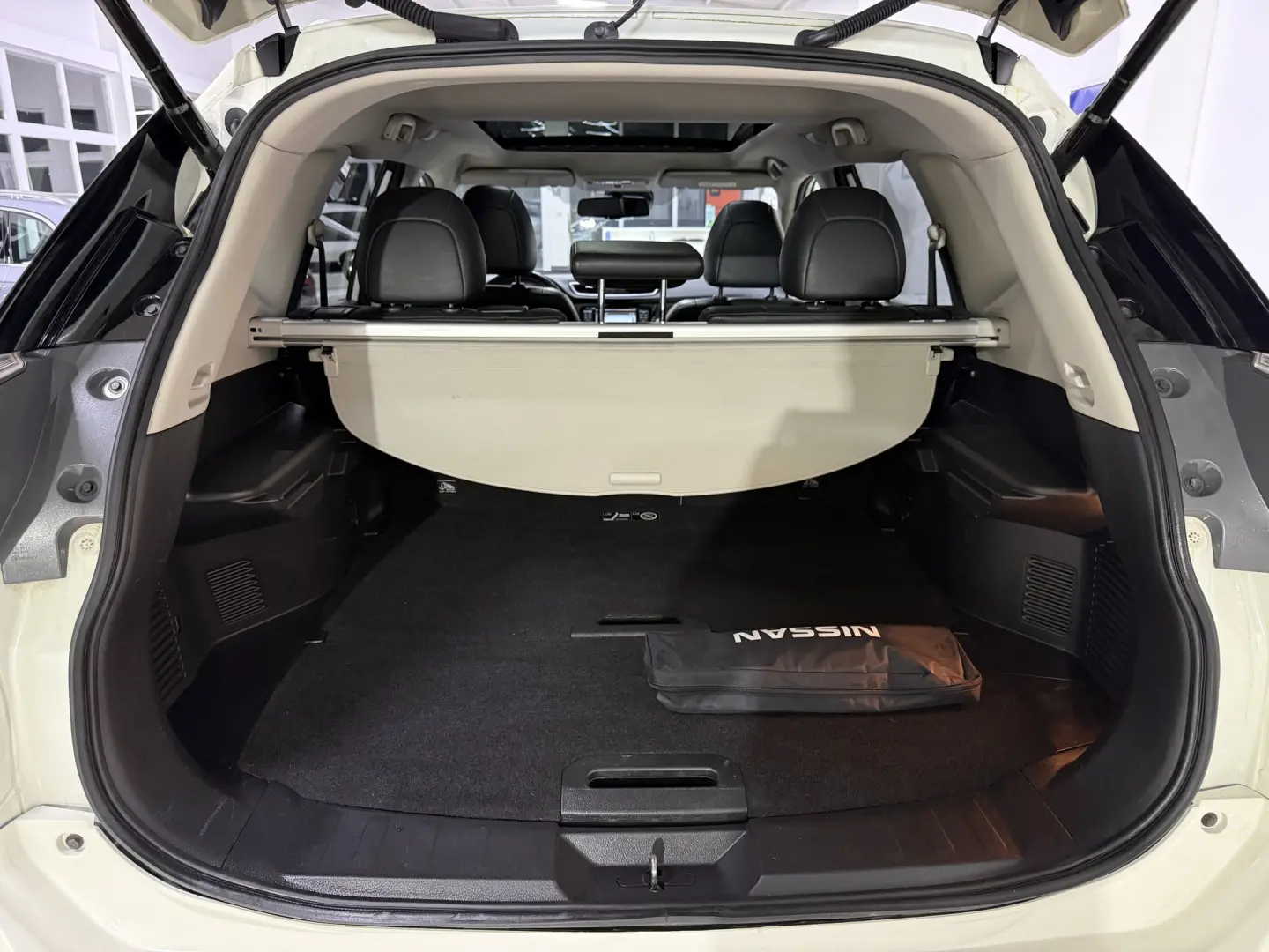 Nissan X-Trail 1.6 dCi Tekna