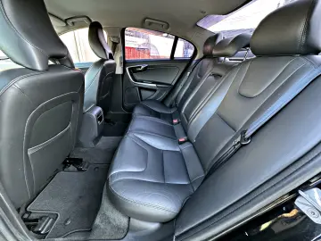 Volvo S60 2.0 D2 Geartronic Momentum