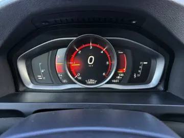 Volvo S60 2.0 D2 Geartronic Momentum