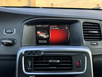 Volvo S60 2.0 D2 Geartronic Momentum