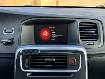 Volvo S60 2.0 D2 Geartronic Momentum