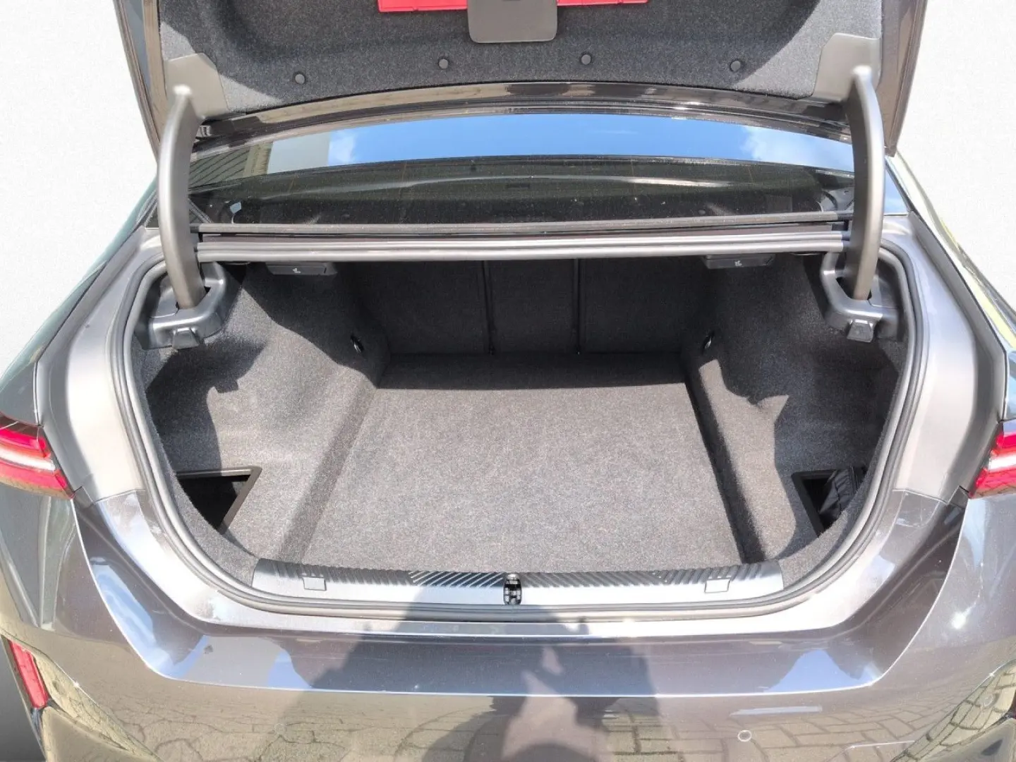 520i Limo M SPORT DAProf 360  AHK KomfSi H K