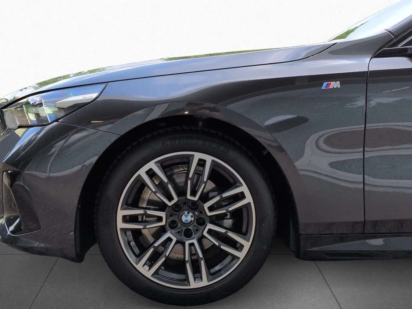 520i Limo M SPORT DAProf 360  AHK KomfSi H K