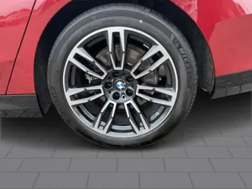 520 i Lim. M Sport LED Navi ACC H K HuD Kamera