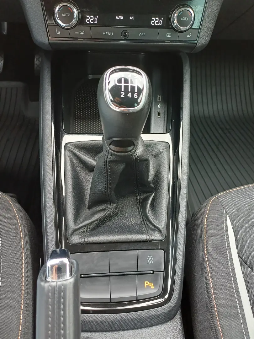 SKODA KAMIQ STYLE 1.0 BENZINA 116 CP