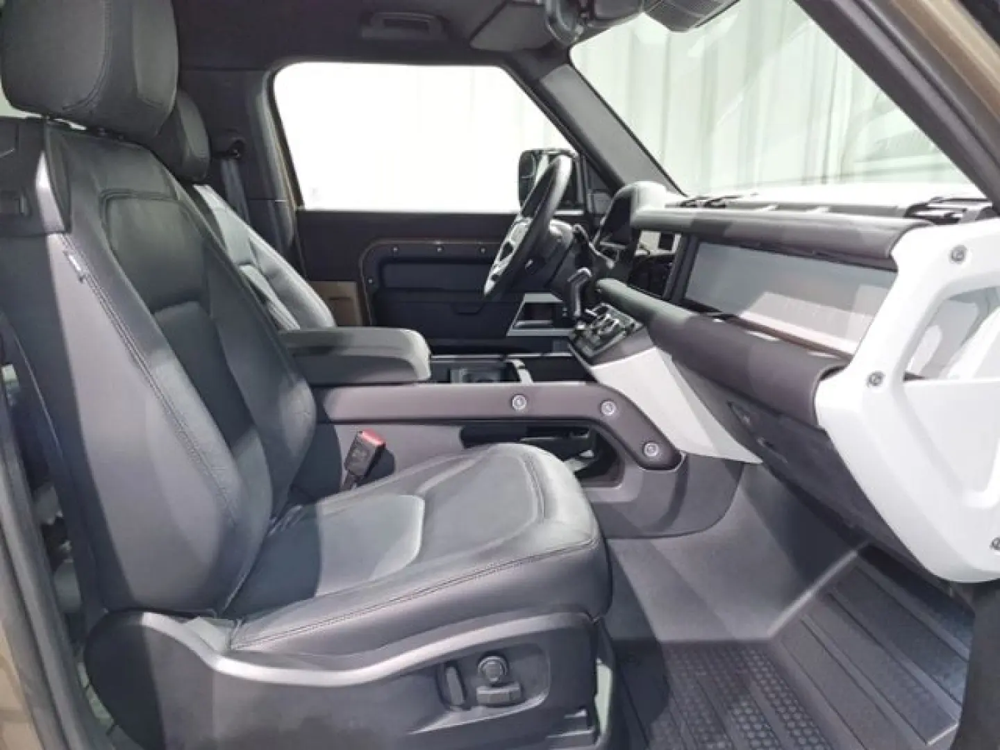 Defender AWD D200 90 SE