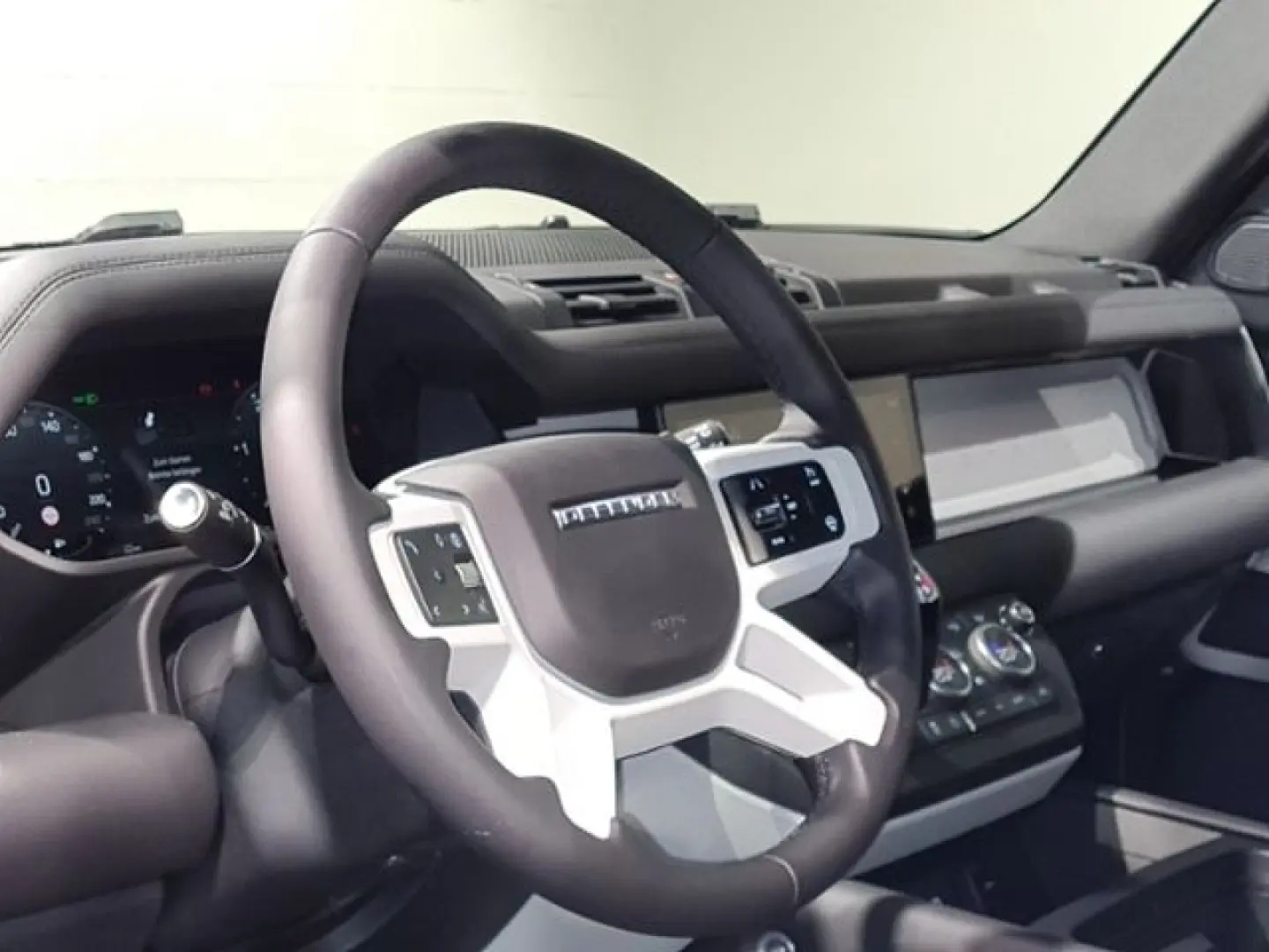 Defender AWD D200 90 SE