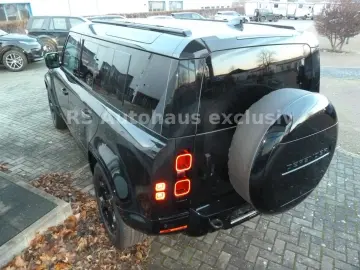 Defender 110 D300 X-Dyn.HSE Standhzg.7-Sitze