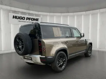 Defender 110 3.0 D200 Mild-Hybrid Defender 110 S