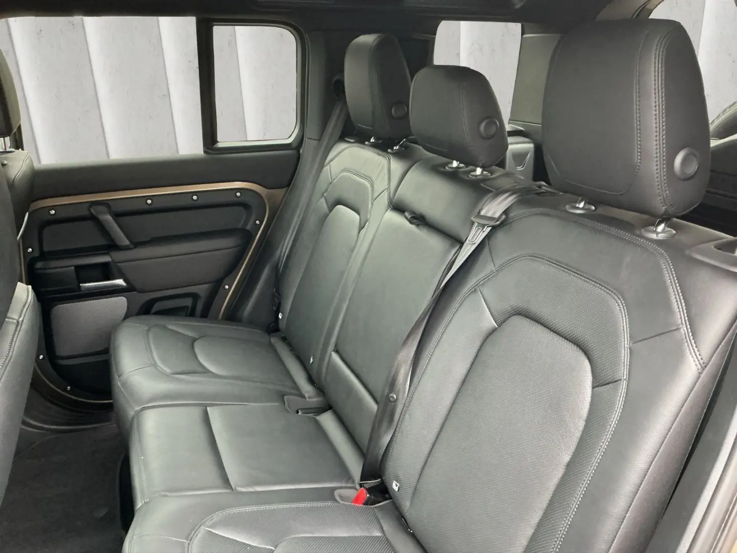 Defender 110 3.0 D200 Mild-Hybrid Defender 110 S