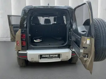 Defender 110 3.0 D200 Mild-Hybrid Defender 110 S
