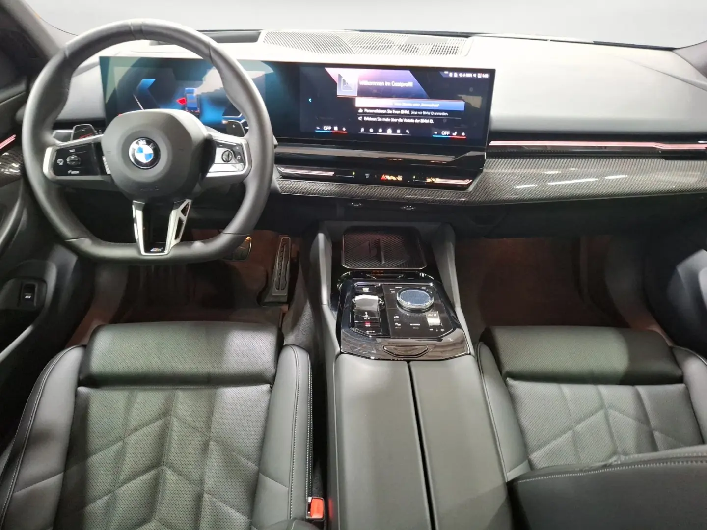 520i M SPORT Parking Plus harman kardon