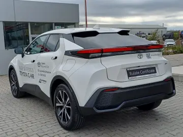 Toyota Chr Dynamic 1.8 Hybrid 140 Cp CVT 2WD