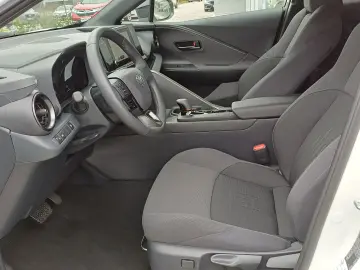 Toyota Chr Dynamic 1.8 Hybrid 140 Cp CVT 2WD