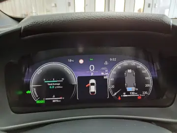 Toyota Chr Dynamic 1.8 Hybrid 140 Cp CVT 2WD