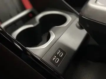 BMW X1 xDrive23d xLine M-LENKRAD PANO