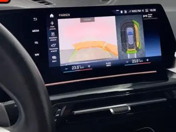 BMW X1 xDrive23d xLine M-LENKRAD PANO