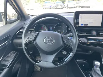 C-HR 1 8-l-Hybrid 5-Türer Team Deutschland Hybri