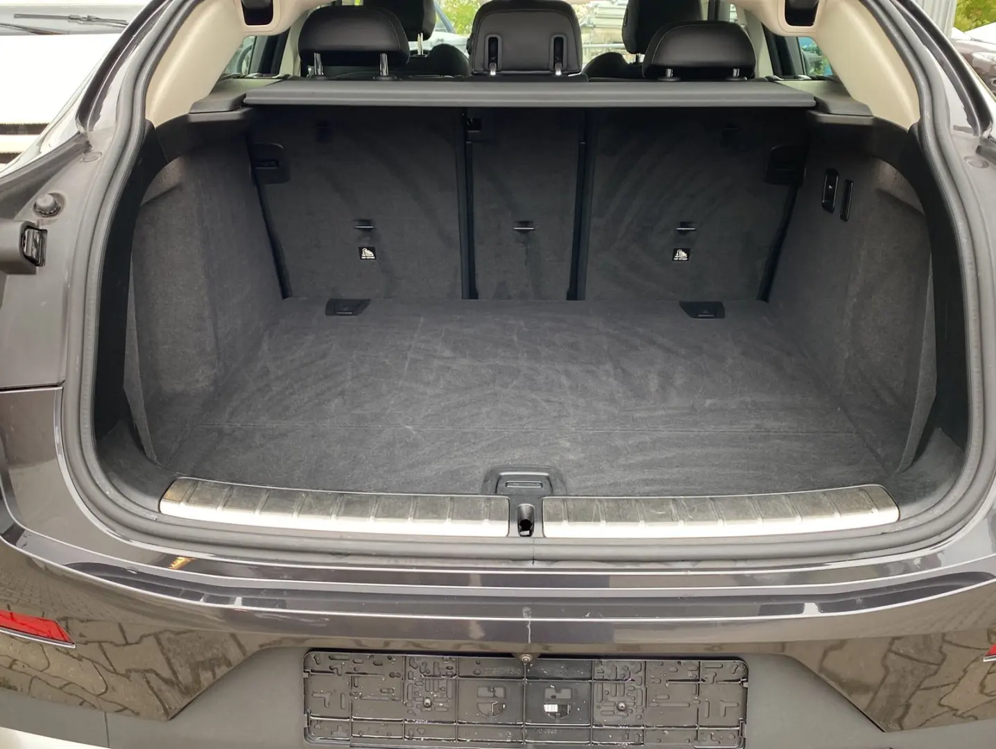 X4 xDrive 20i Keyless Go Laser ACC Leder