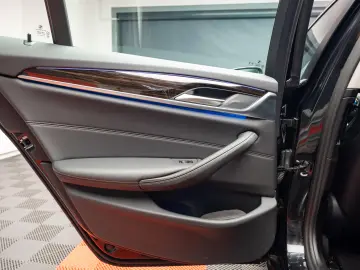 BMW 530e Luxury X Drive