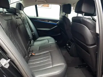 BMW 530e Luxury X Drive