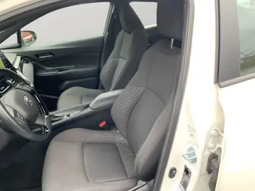 C-HR Hybrid Flow