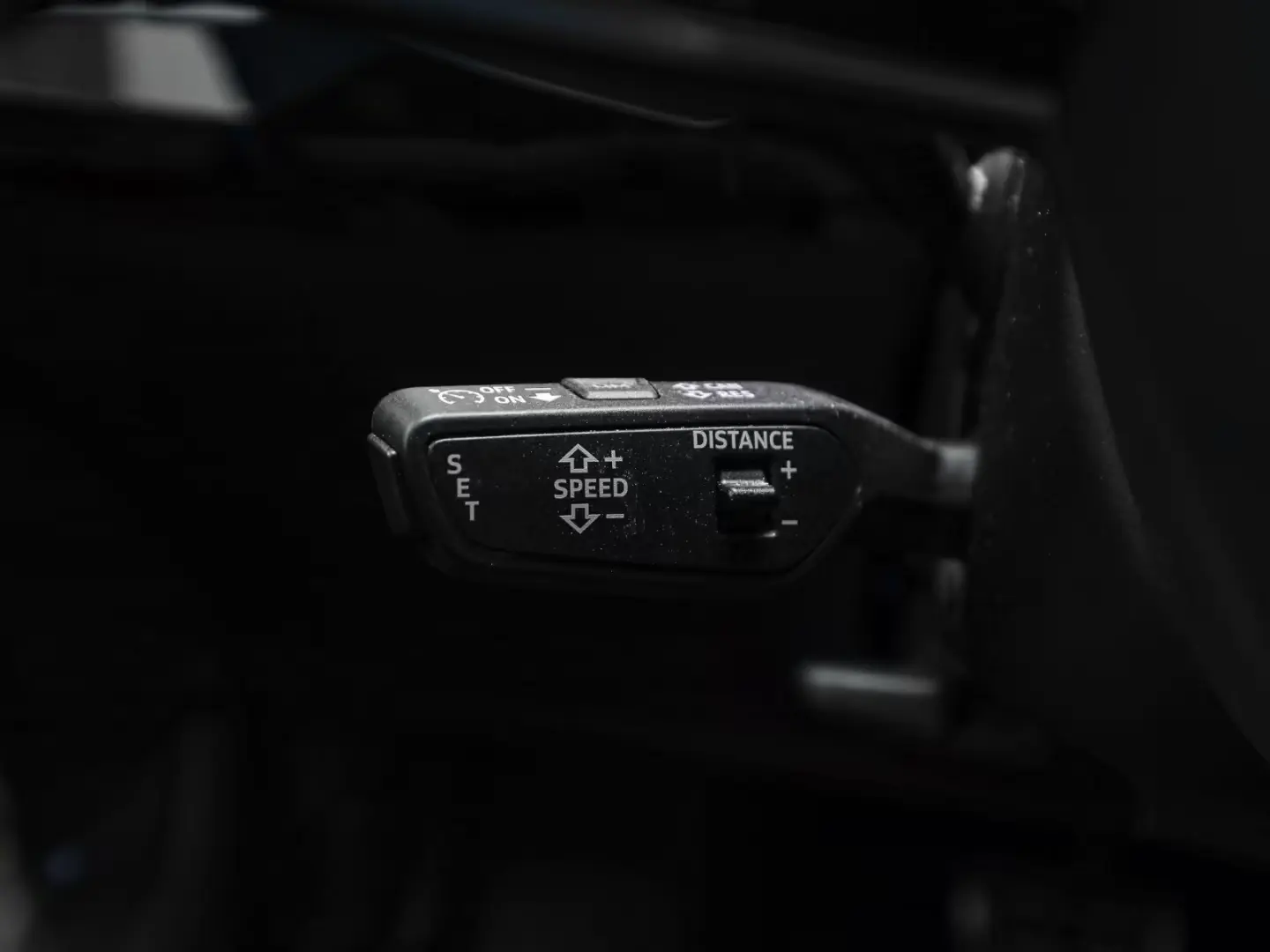 Audi Q8 e-tron 50 quattro avansat AHK S line