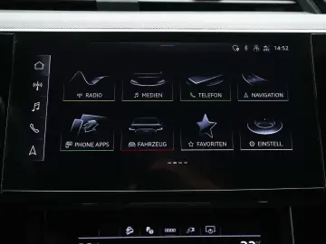 Audi Q8 e-tron 50 quattro avansat AHK S line