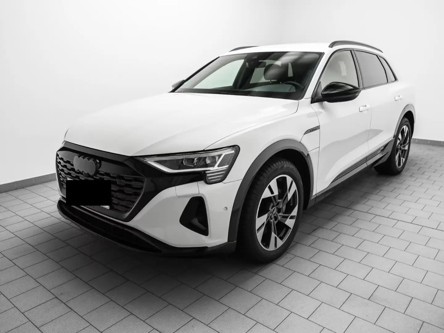 Audi Q8 e-tron 50 quattro avansat AHK S line