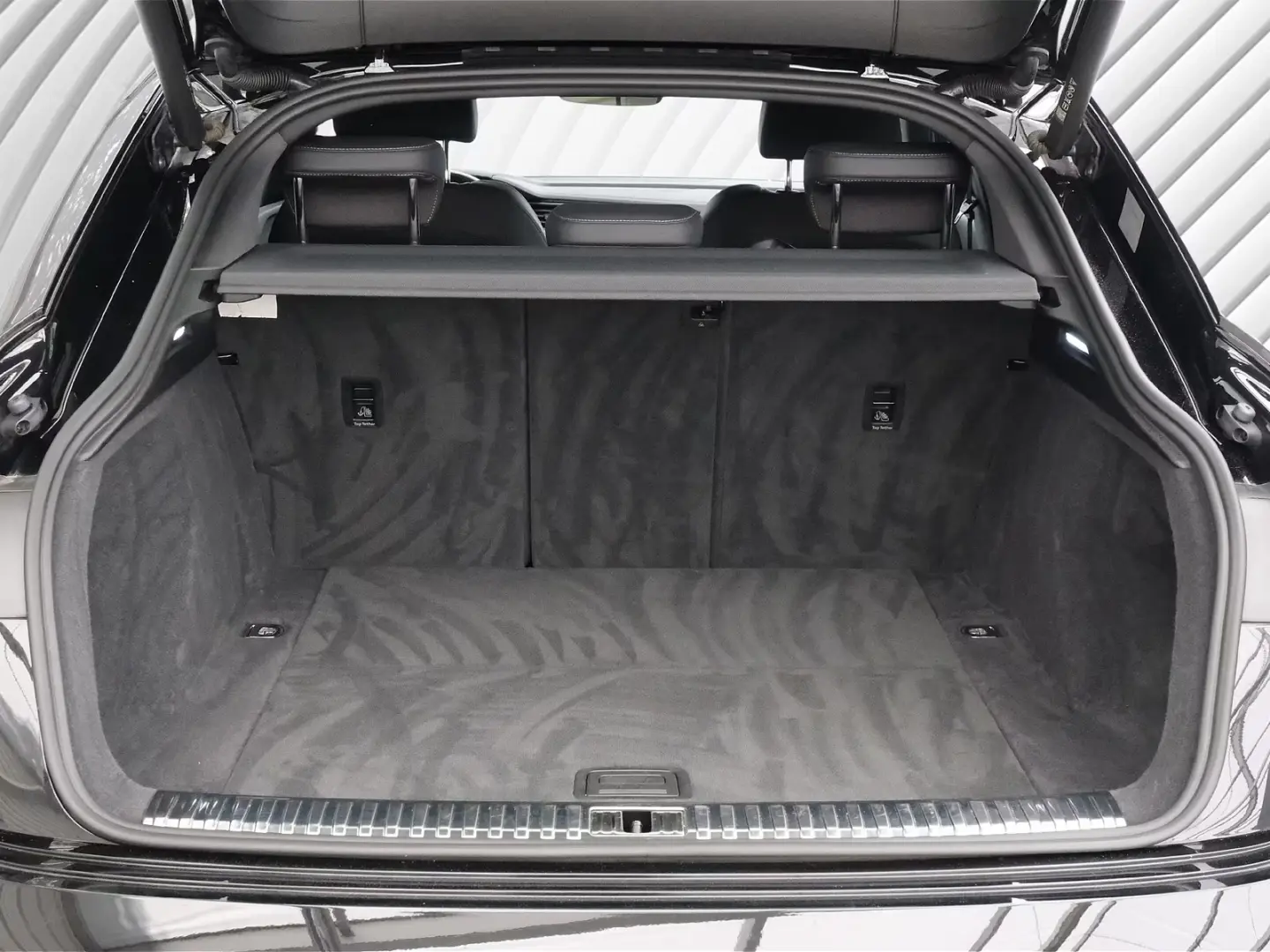 Audi Q8 Sportback e-tron 50 quattro avansat