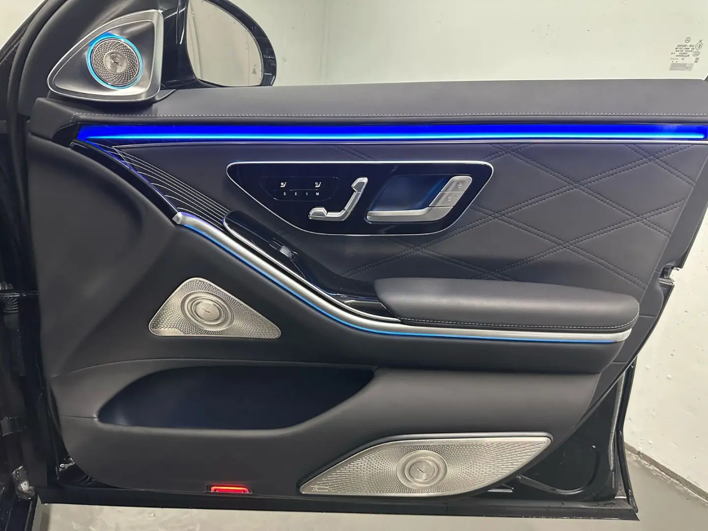 S 680 4MATIC MAYBACH  PANO TV MANUFAKTUR TISCHE