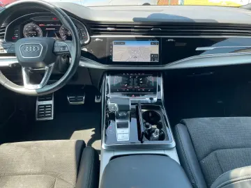 Audi Q8 55 TFSIe qu. S line AHK B&O HD
