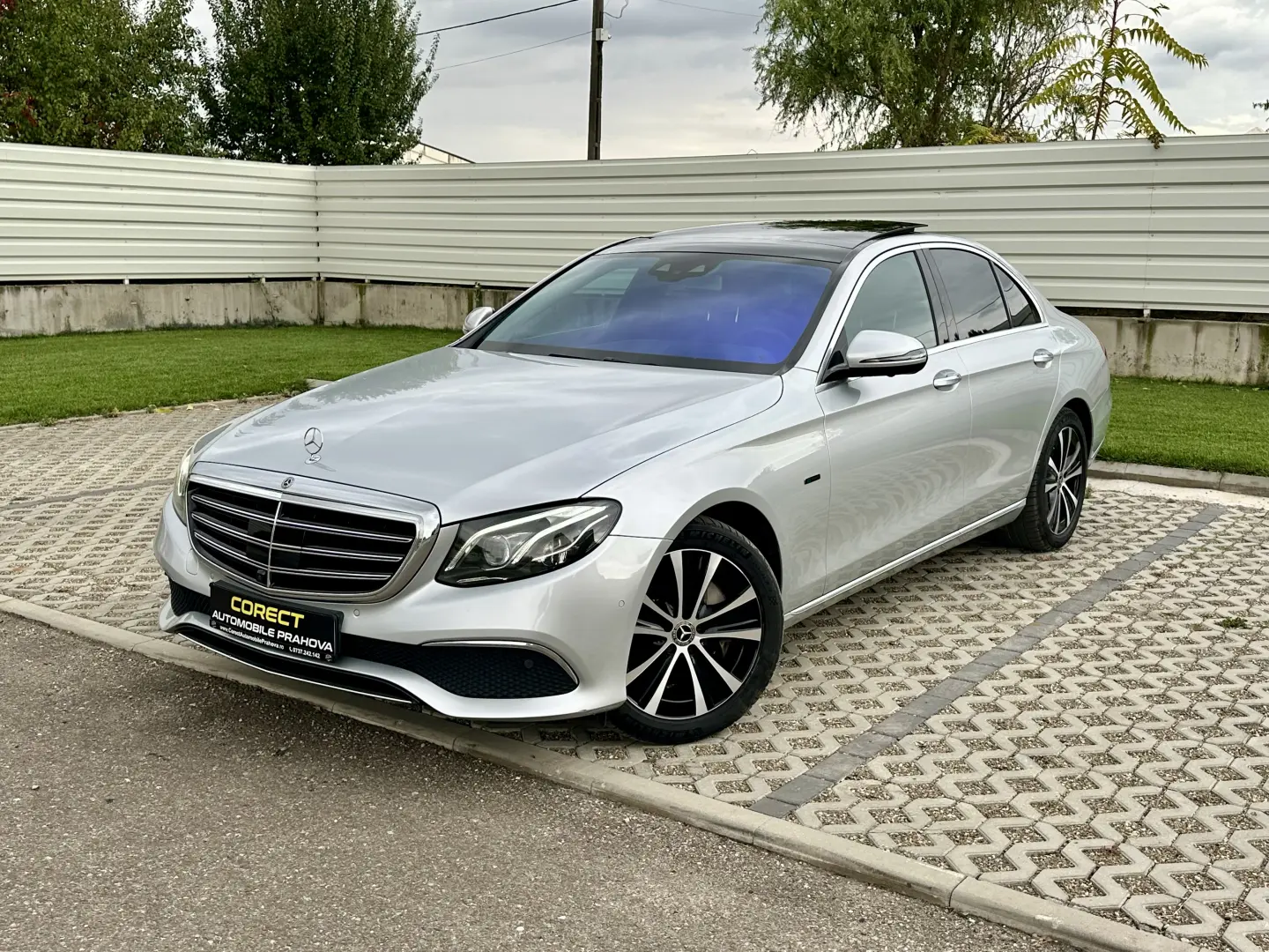 Mercedes-Benz E class 2019 EQ Power Full