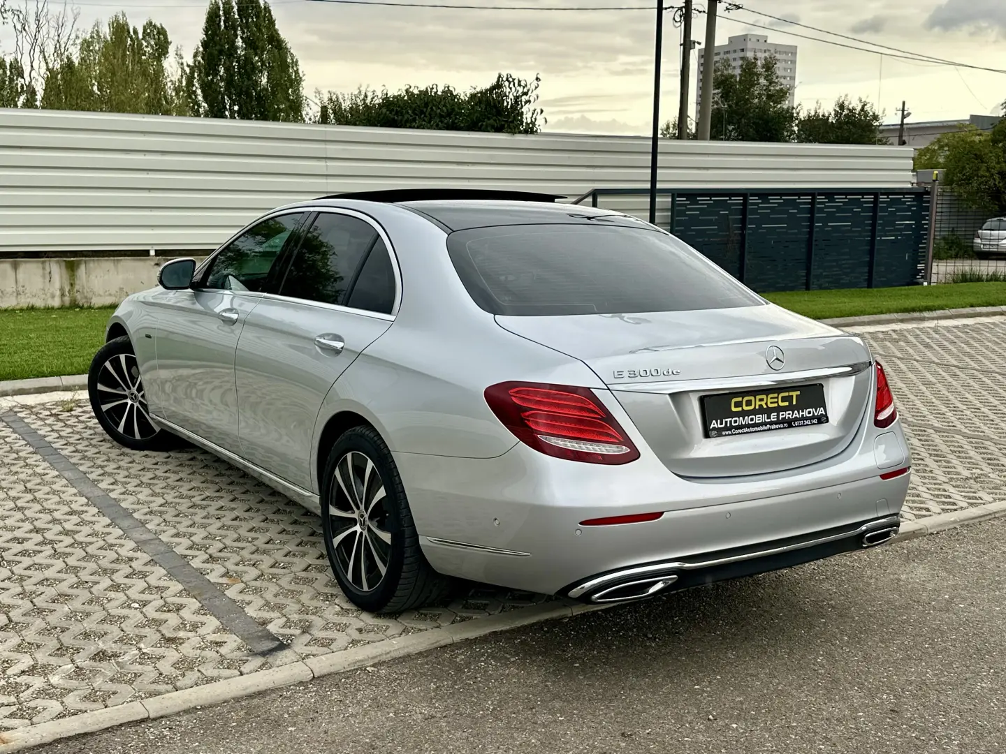 Mercedes-Benz E class 2019 EQ Power Full