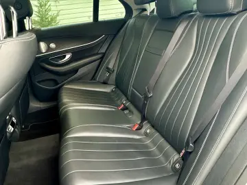 Mercedes-Benz E class 2019 EQ Power Full