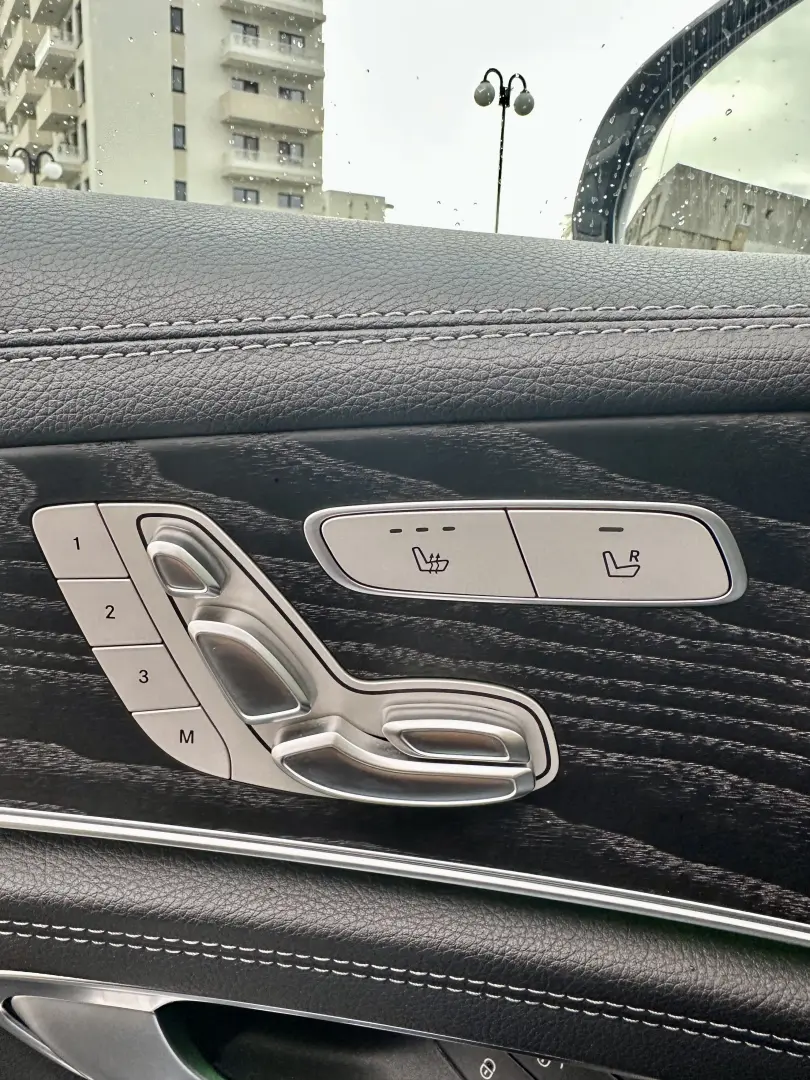 Mercedes-Benz E class 2019 EQ Power Full