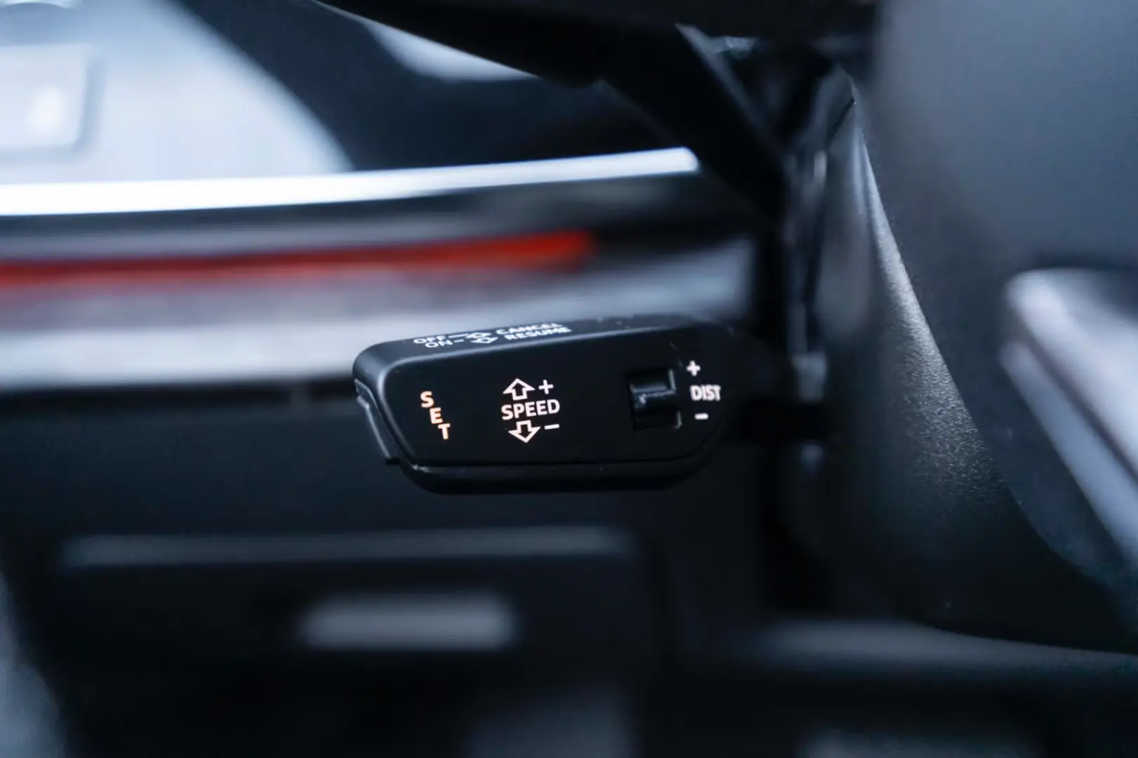 Audi Q8 55 TFSI Quattro S-LINE B&O 3D ACC