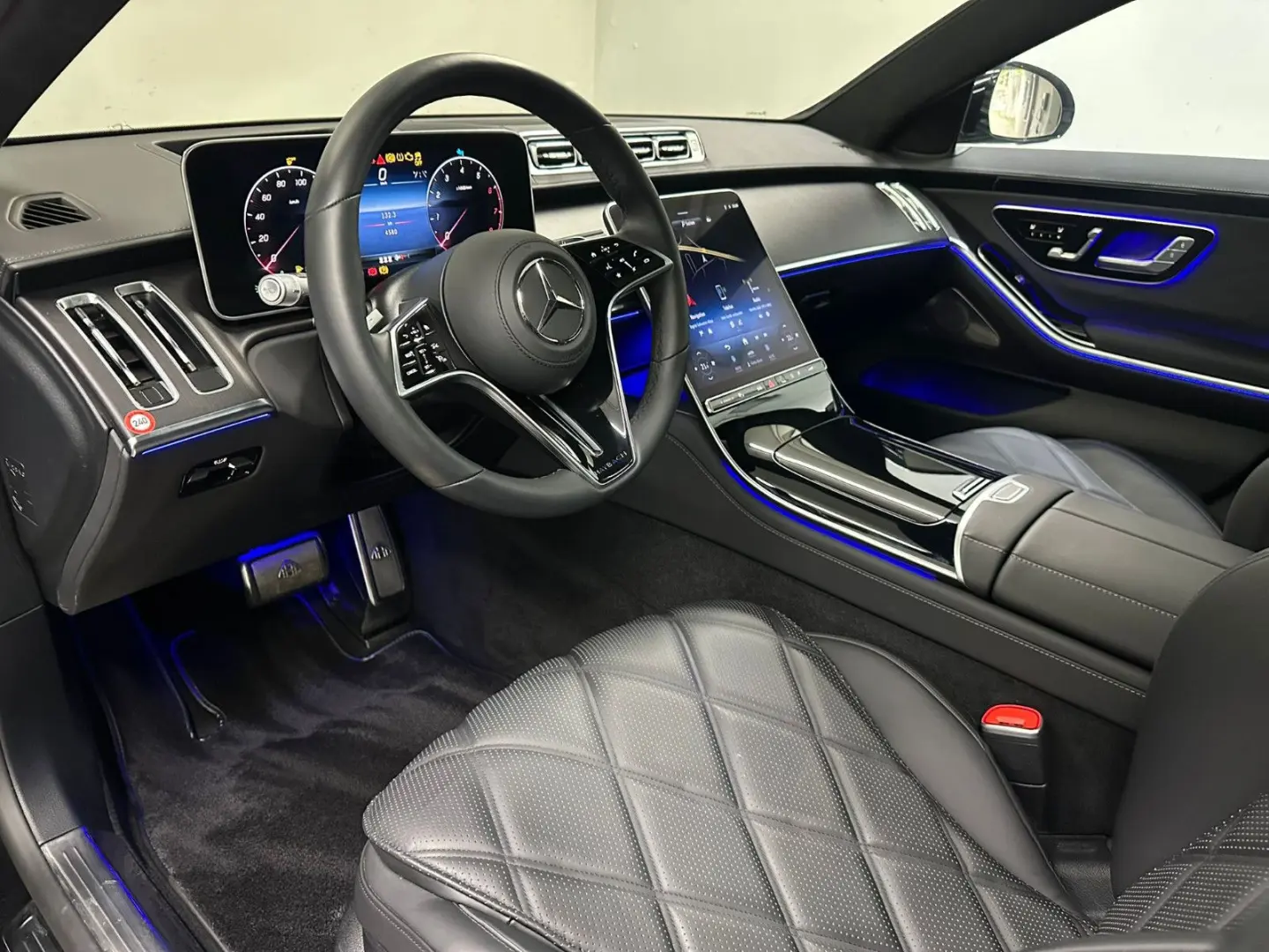 S 680 Maybach  PANORAMA EXKLUSIV Chaufferpaket