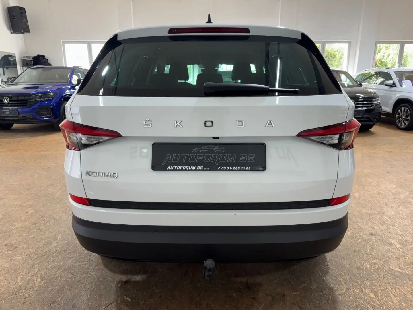 KodiaqClever 2.0TDI DSG STHEIZ AHK 360 CAM 4xSHZ