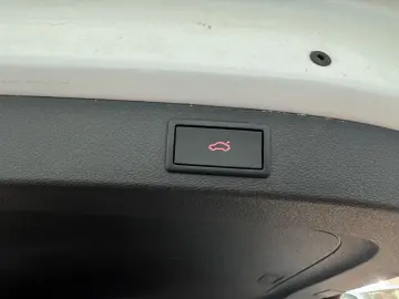 KodiaqClever 2.0TDI DSG STHEIZ AHK 360 CAM 4xSHZ