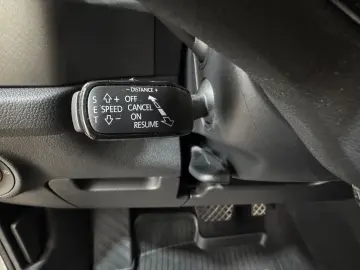KodiaqClever 2.0TDI DSG STHEIZ AHK 360 CAM 4xSHZ