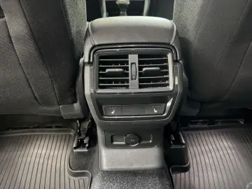 KodiaqClever 2.0TDI DSG STHEIZ AHK 360 CAM 4xSHZ